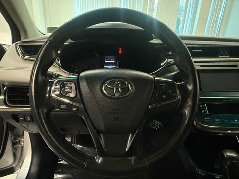 Used 2013 Toyota Avalon XLE Touring image 27