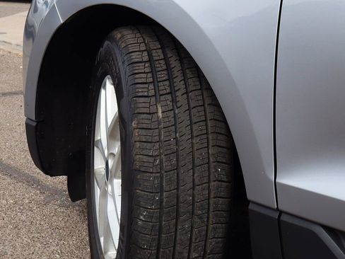 Used 2022 Ford Edge SEL image 6