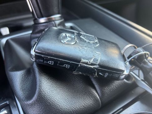 Used 2025 MAZDA CX-50 AWD 2.5 S w/ Select Package image 21