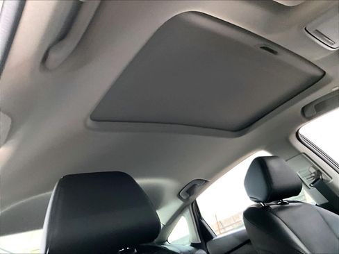 Used 2024 Honda Accord Touring image 25