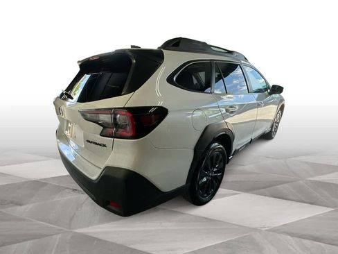 Used 2024 Subaru Outback Onyx Edition AWD/4WD image 8