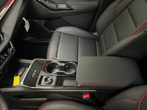 New 2026 Chevrolet Equinox RS AWD/4WD image 36