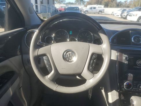 Used 2017 Buick Enclave Leather image 11