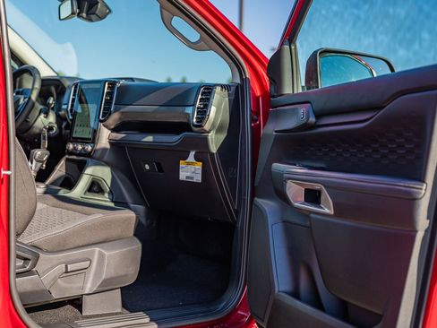 New 2025 Ford Ranger XLT w/ Chrome Accent Package image 10