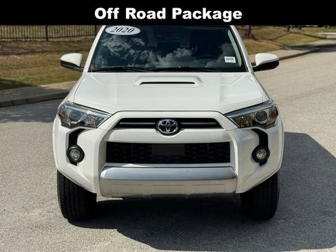 Used 2020 Toyota 4Runner TRD Off-Road image 8