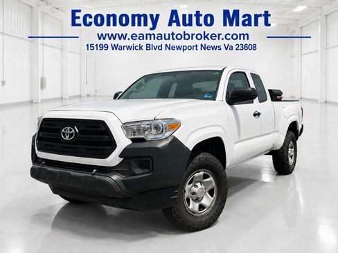 Used 2016 Toyota Tacoma SR RWD image 1