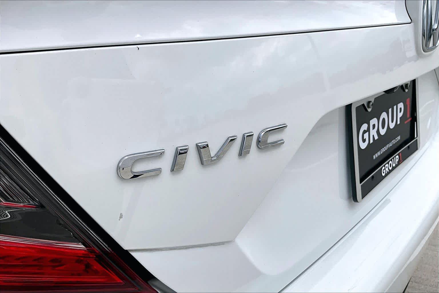 Used 2017 Honda Civic LX image 9