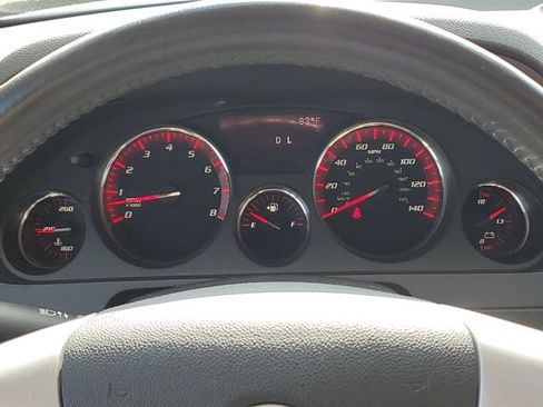 Used 2010 GMC Acadia SLT FWD image 24