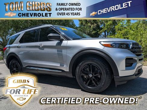 Used 2022 Ford Explorer XLT RWD image 1