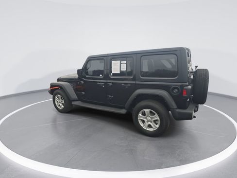Used 2023 Jeep Wrangler Sport S image 6