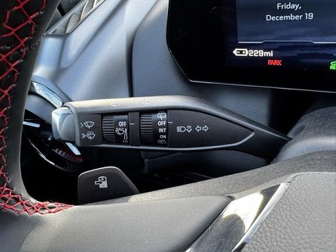 New 2026 Chevrolet Equinox EV RS image 28