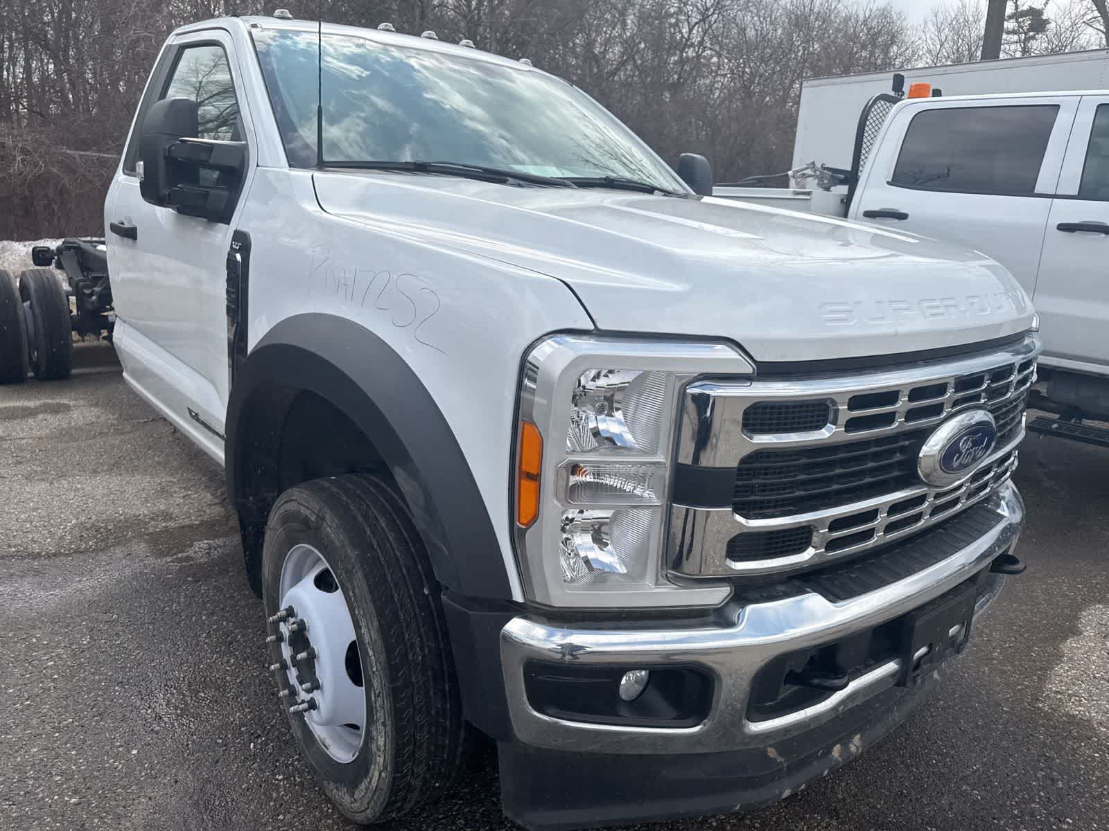 Used 2023 Ford F450 XLT w/ XLT Value Package RWD image 17