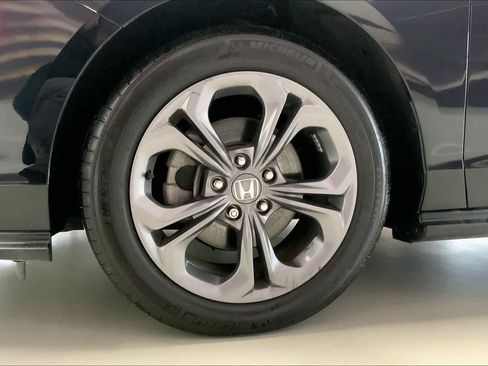 Used 2024 Honda Accord EX image 6