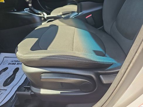 Used 2019 Kia Soul FWD image 29