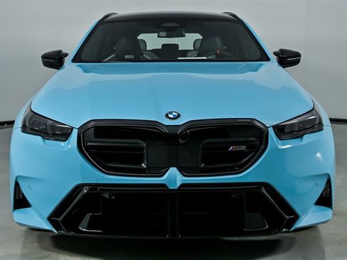 Used 2026 BMW M5 Touring w/ Executive Package AWD/4WD image 5