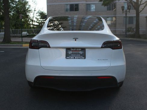 Used 2020 Tesla Model Y Long Range AWD/4WD image 8