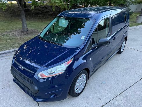 Used 2014 Ford Transit Connect XLT image 21