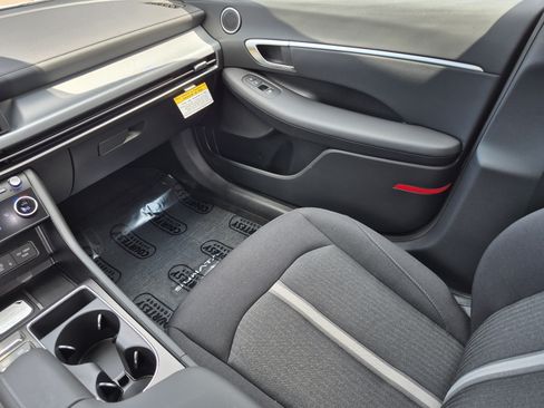 New 2026 Hyundai Sonata SEL FWD image 15
