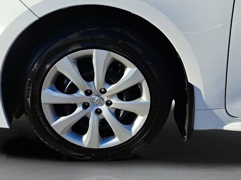 Used 2024 Toyota Corolla LE image 10