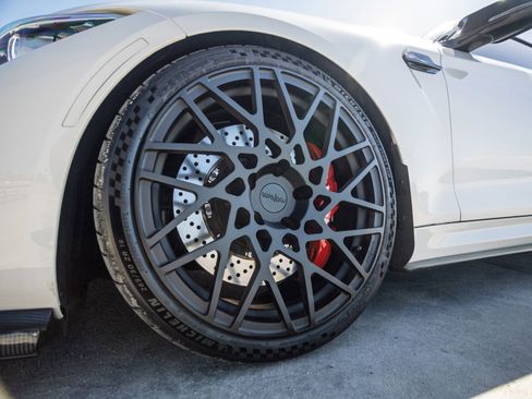 Used 2017 BMW M2 image 38