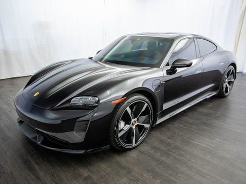 Used 2024 Porsche Taycan Turbo image 3