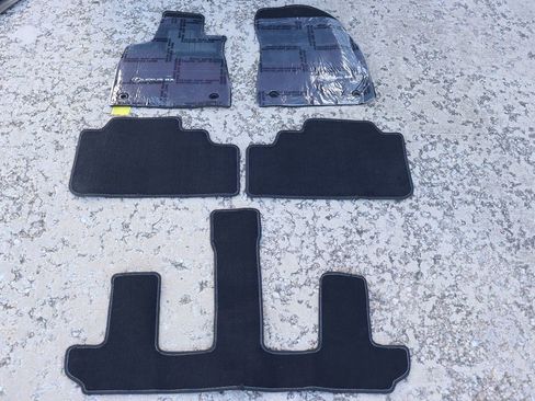 Used 2022 Lexus RX 350L FWD w/ Premium Package image 68