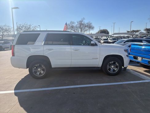 Used 2018 Chevrolet Tahoe LS image 3