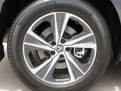 Used 2024 Lexus RX 350 Premium w/ Convenience Package FWD image 23