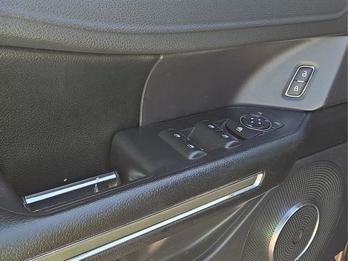 Used 2021 Ford Expedition XLT image 22