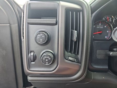 Used 2015 GMC Sierra 1500 SLE w/ All-Terrain Package AWD/4WD image 22