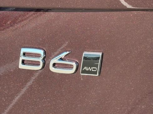 New 2026 Volvo XC90 B6 Ultra w/ Protection Package Premier AWD/4WD image 8