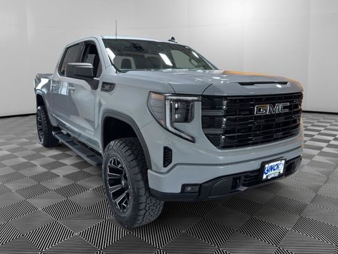 Used 2024 GMC Sierra 1500 Elevation AWD/4WD image 7