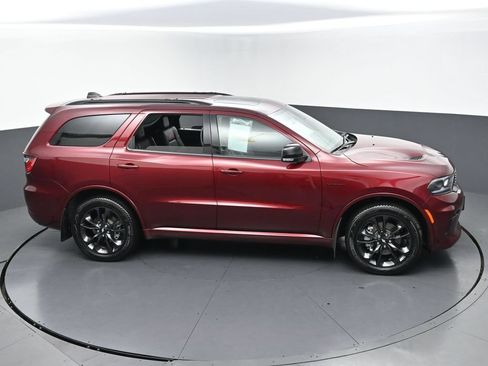 Used 2025 Dodge Durango R/T w/ Blacktop Package AWD/4WD image 44