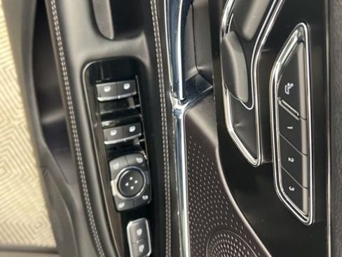 Certified 2024 Lincoln Corsair AWD w/ Equipment Group 101A image 13