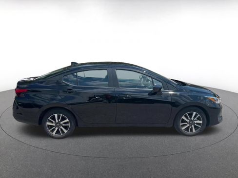 Used 2025 Nissan Versa SV FWD image 16