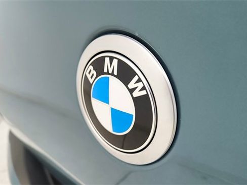 Used 2025 BMW X2 xDrive28i w/ Premium Package image 16