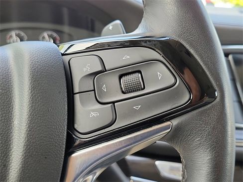 Used 2022 Buick Enclave Essence w/ Experience Buick Package image 15