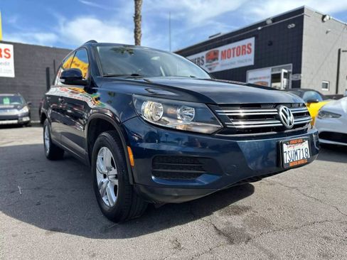 Used 2016 Volkswagen Tiguan SEL image 3