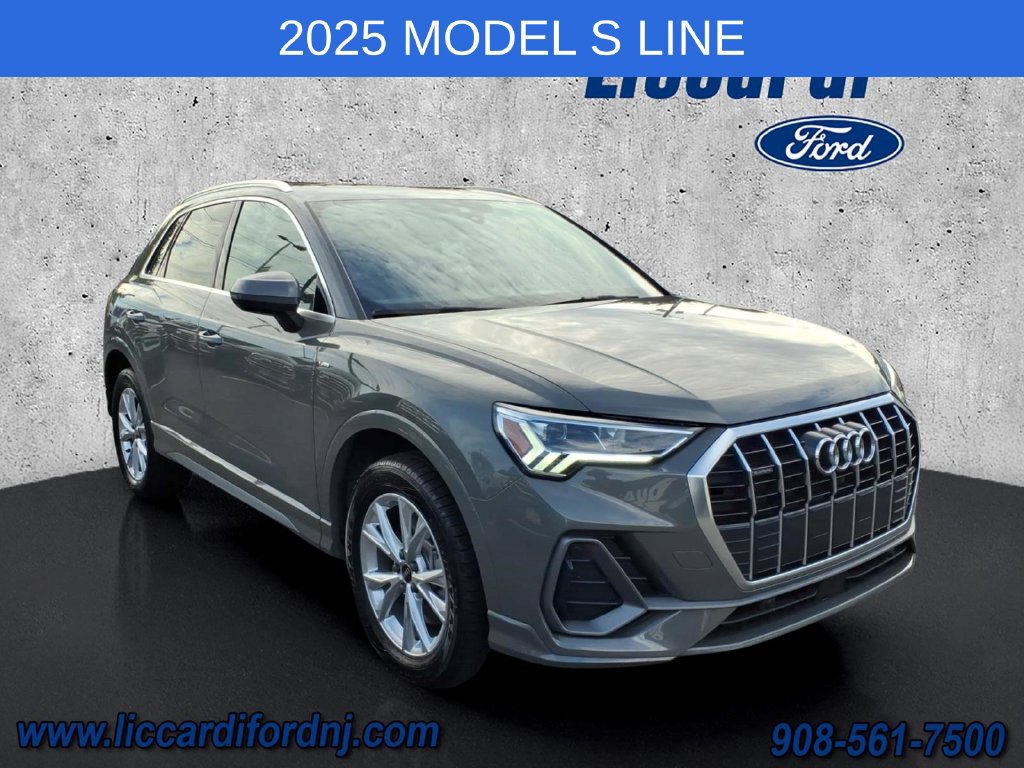 Used 2025 Audi Q3 2.0T Premium AWD/4WD image 1