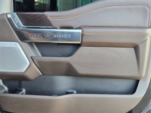 Used 2026 Ford F250 King Ranch w/ Chrome Package image 31