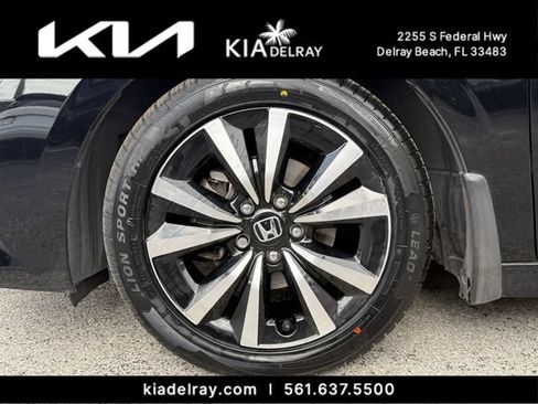 Used 2023 Honda Civic EX image 33