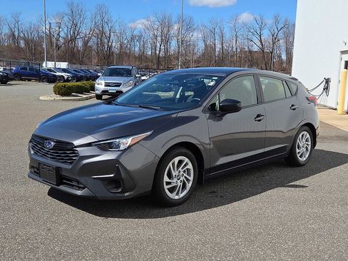 Certified 2025 Subaru Impreza 2.0i image 3