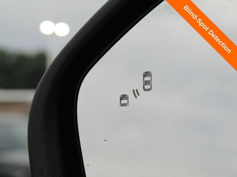 New 2026 Ford Explorer Active AWD/4WD image 7