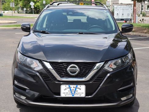 Used 2020 Nissan Rogue Sport SV w/ All-Weather Package AWD/4WD image 12