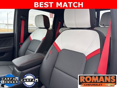 Used 2026 GMC Canyon AT4X AWD/4WD image 13