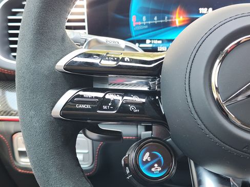 New 2025 Mercedes-Benz GLE 63 AMG S image 28