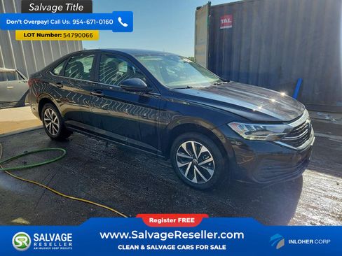 Used 2024 Volkswagen Jetta S FWD image 5