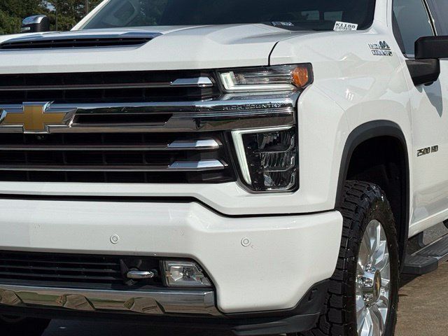 Used 2023 Chevrolet Silverado 2500 High Country w/ Z71 Off-Road Package AWD/4WD image 11