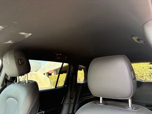 Used 2021 Mercedes-Benz GLB 250 image 11