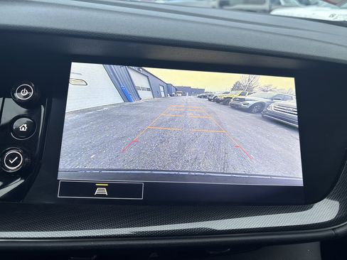 Used 2021 Buick Envision Essence w/ Sport Touring Package image 27